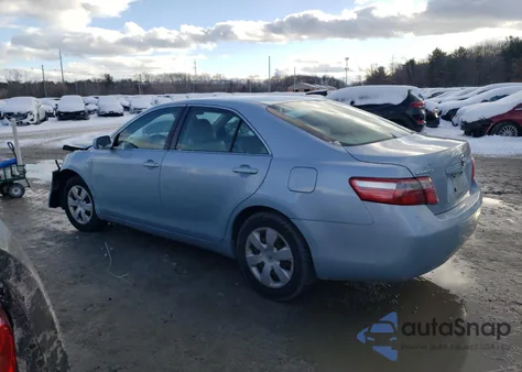 2007 Toyota Camry Ce z USA, uszkodzony, nr VIN 4T1BE46K37U702001